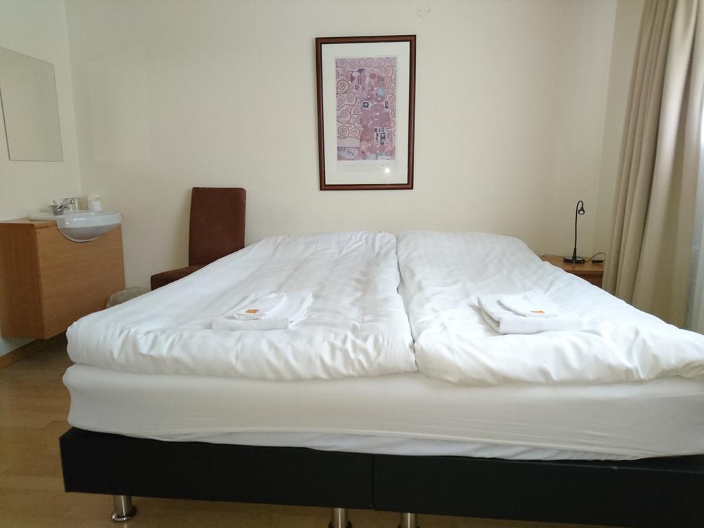 Alba Guesthouse Рейкьявик Экстерьер фото